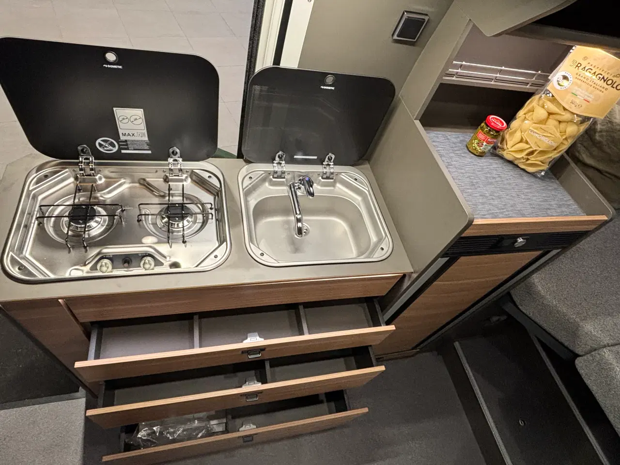 Billede 5 - Bravia 636 med aut. gear og 180 Hk.