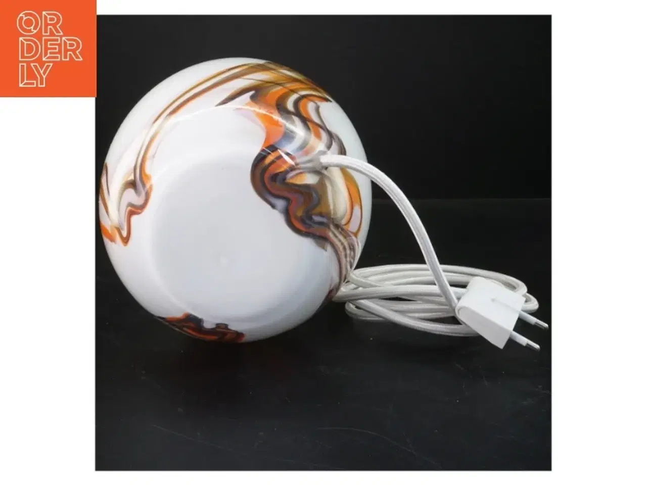 Billede 2 - Bordlampe med hvirvlet design (str. 42 cm)