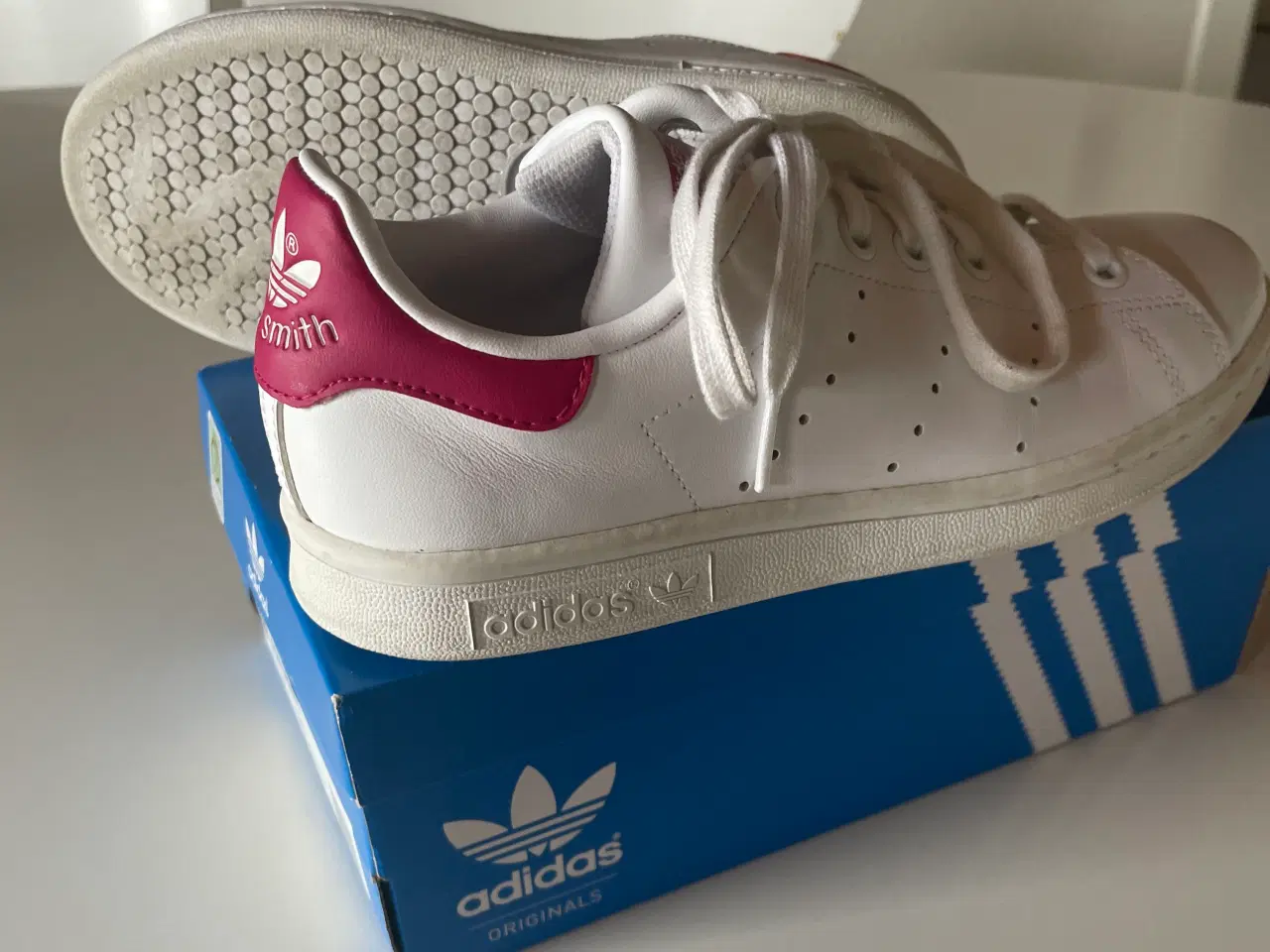 Billede 2 - Adidas STAN SMITH J 36 moderne sneakers