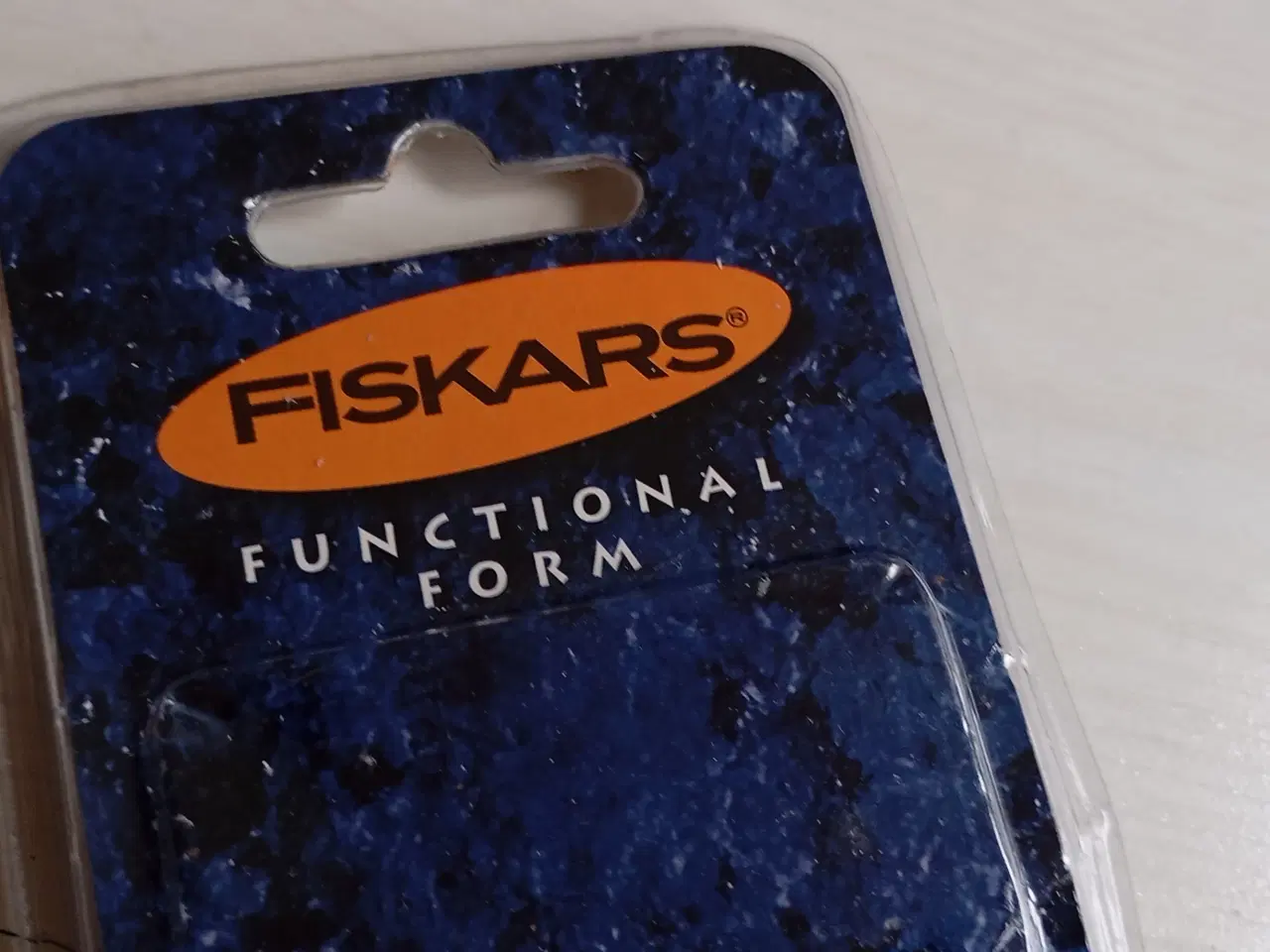 Billede 3 - Fiskars kokkekniv. NY 