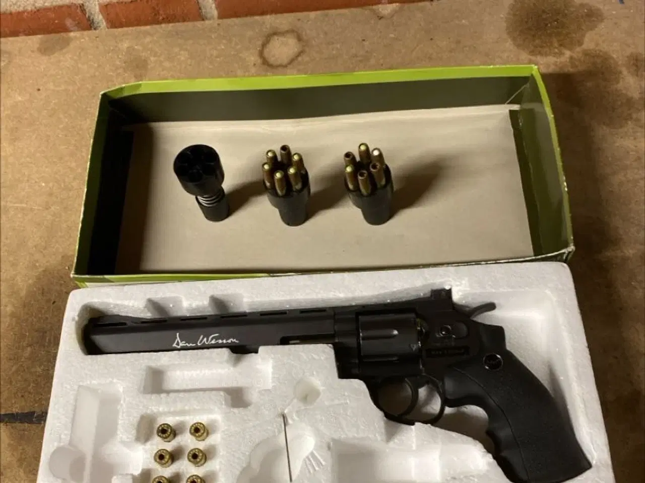 Billede 1 - Seksløber flot uden ridser 