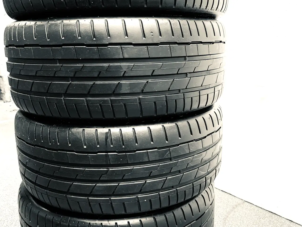 Billede 3 - 19", Tesla alufælge med sommerdæk