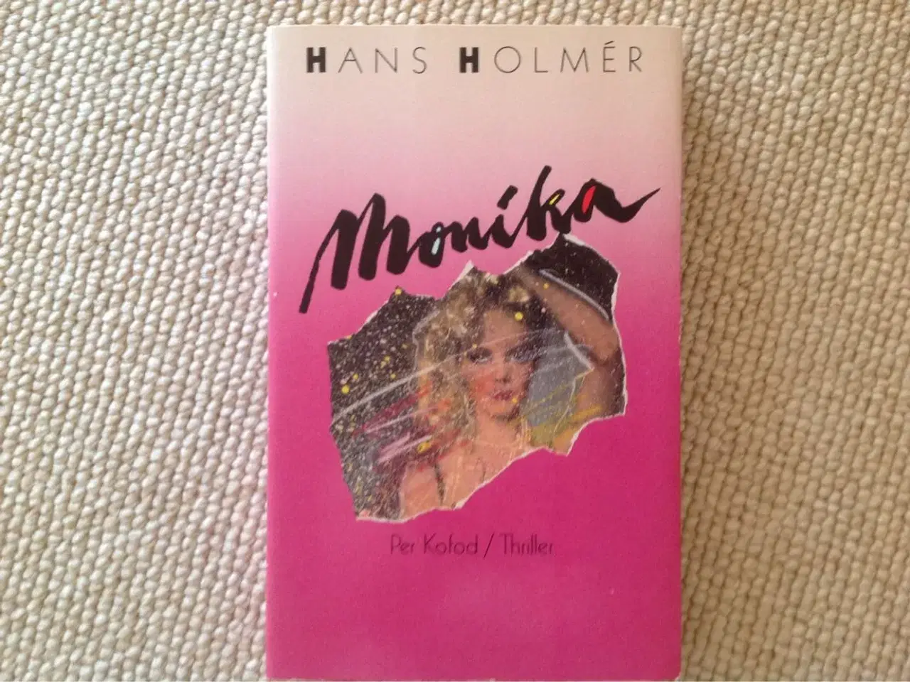 Billede 1 - Monika" af Hans Holmer