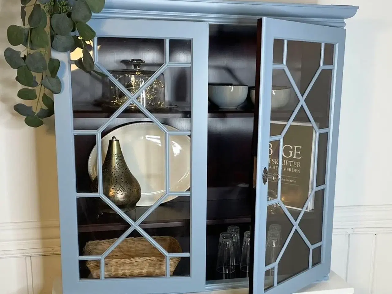 Billede 1 - Hepplewhite vitrineskab