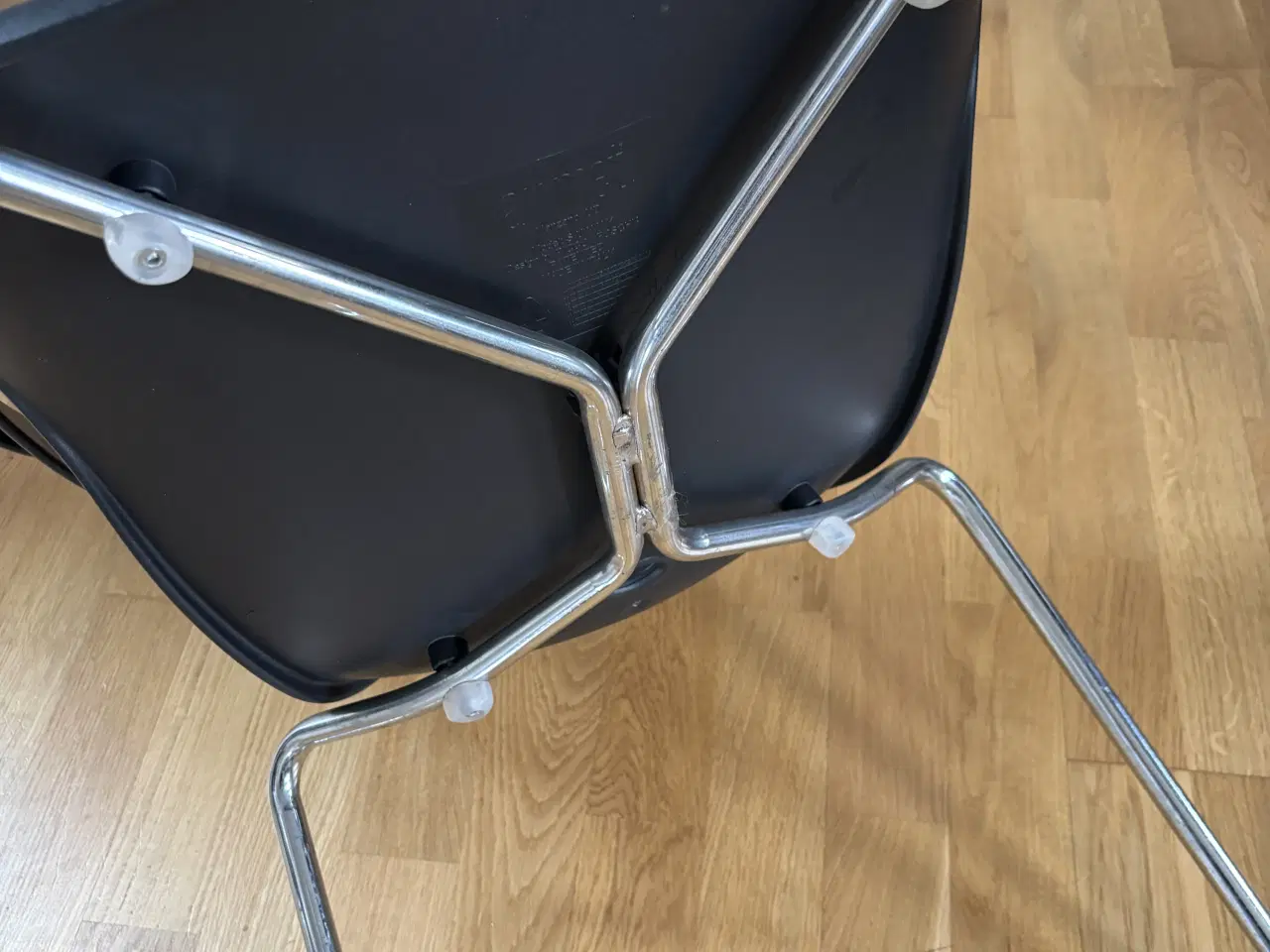 Billede 1 - Bogart stol . Sort