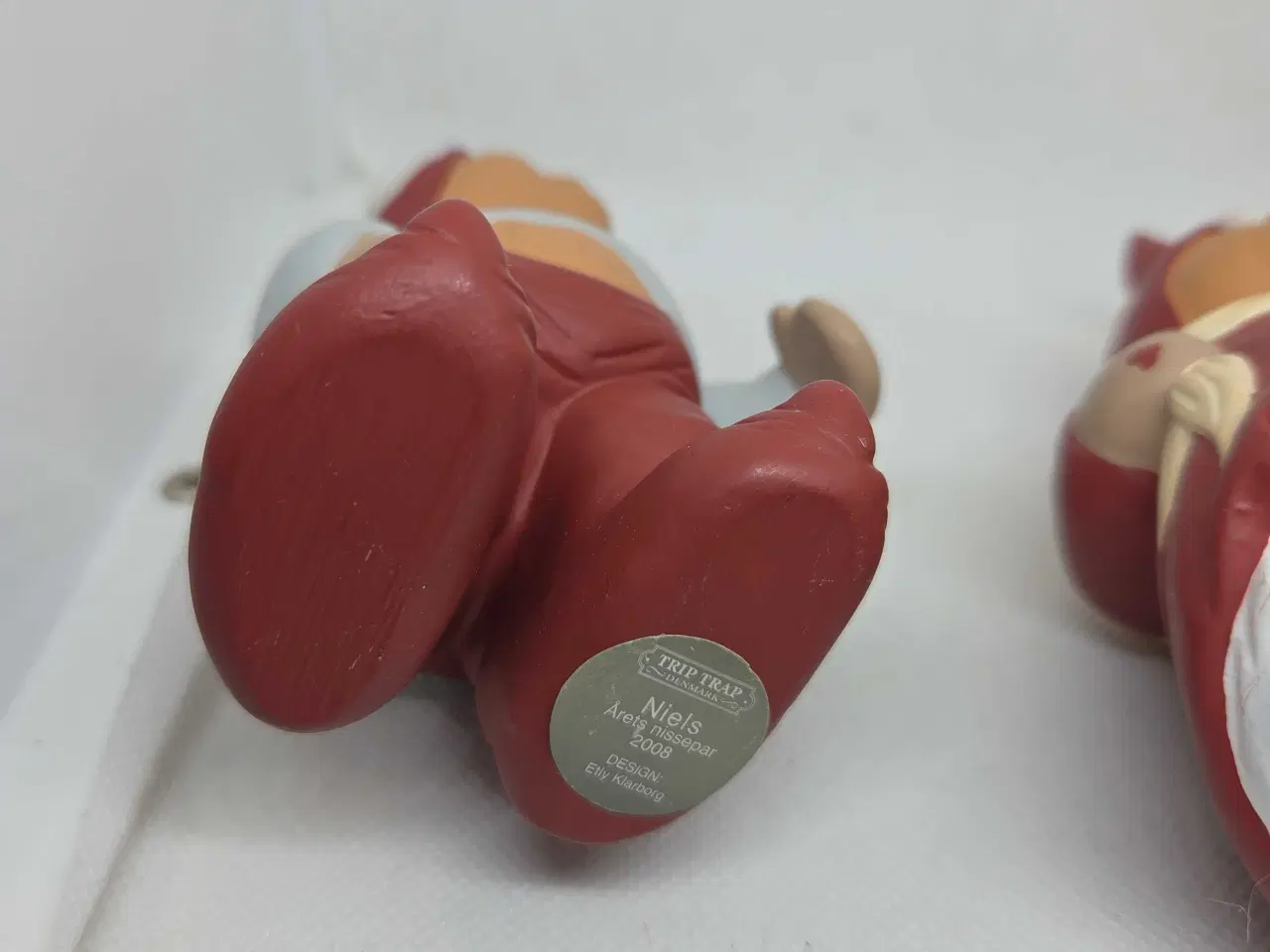 Billede 6 - Klarborg Årsnissepar fra 2008