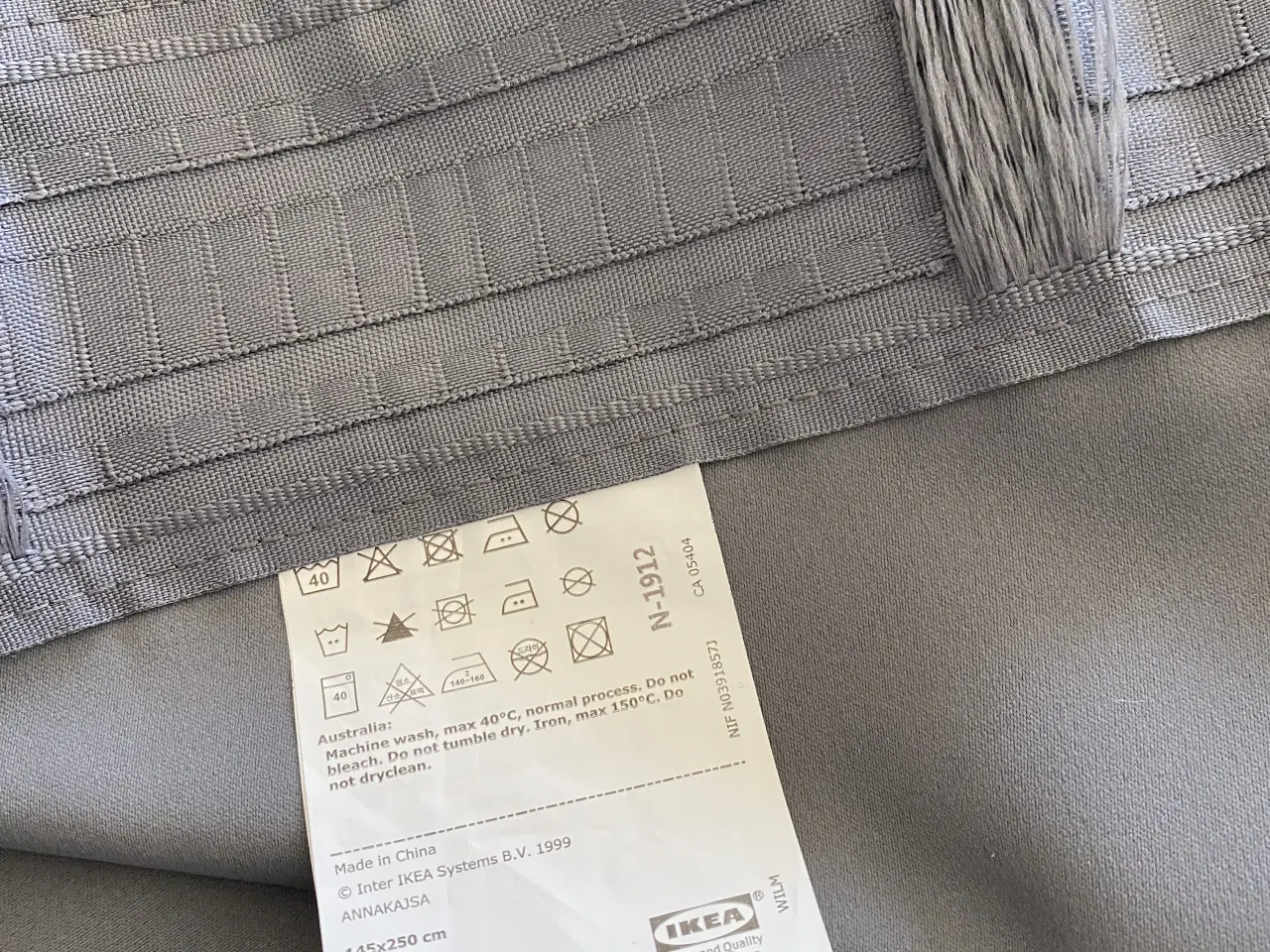 Billede 3 - Ikea mørklægnings gardiner