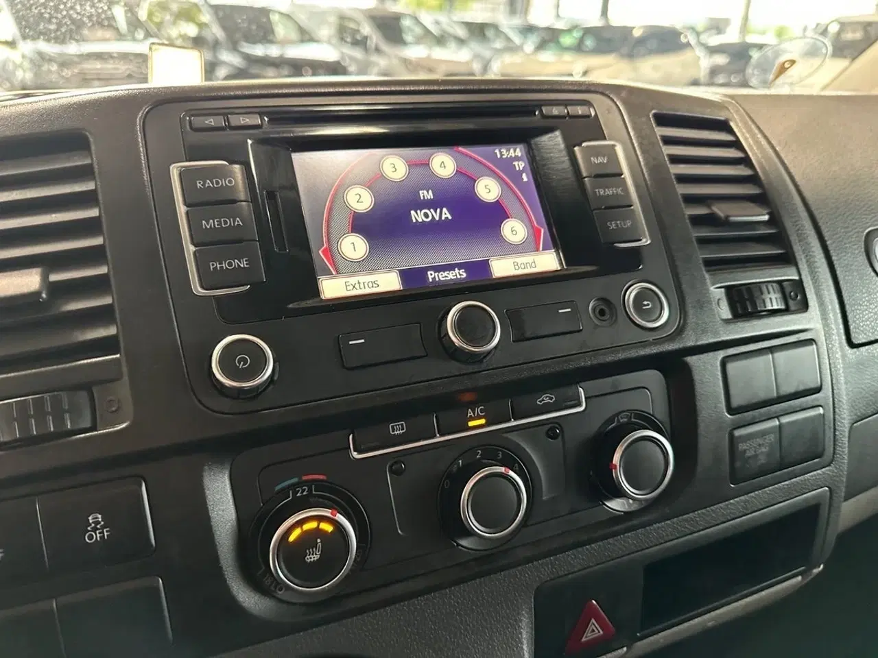 Billede 10 - VW Transporter 2,0 TDi 180 Kassevogn DSG 4Motion kort