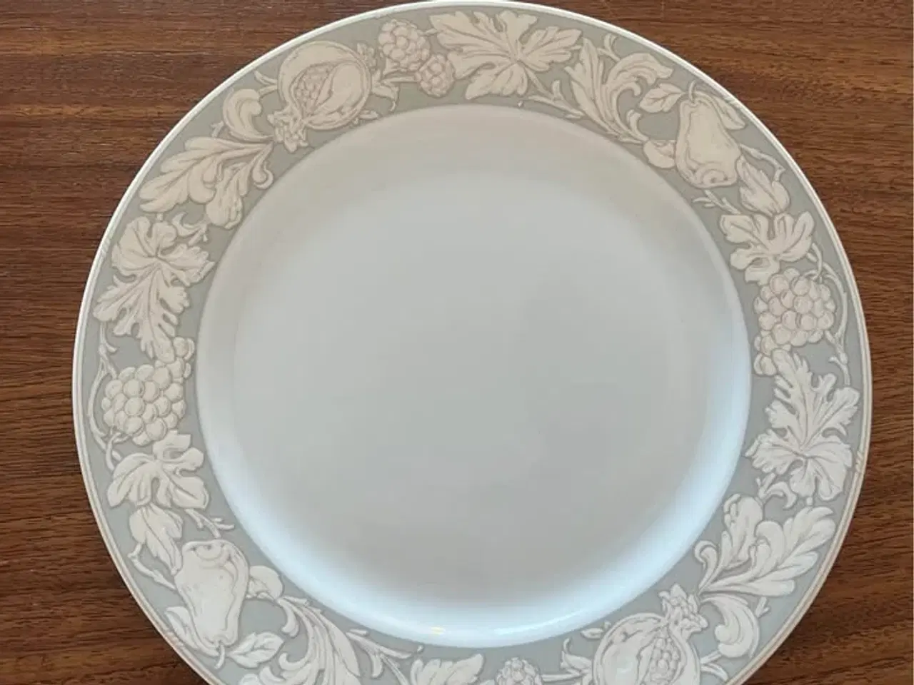 Billede 3 - Pillivuyt Solene fade,skåle,tallerkner,sovsekande