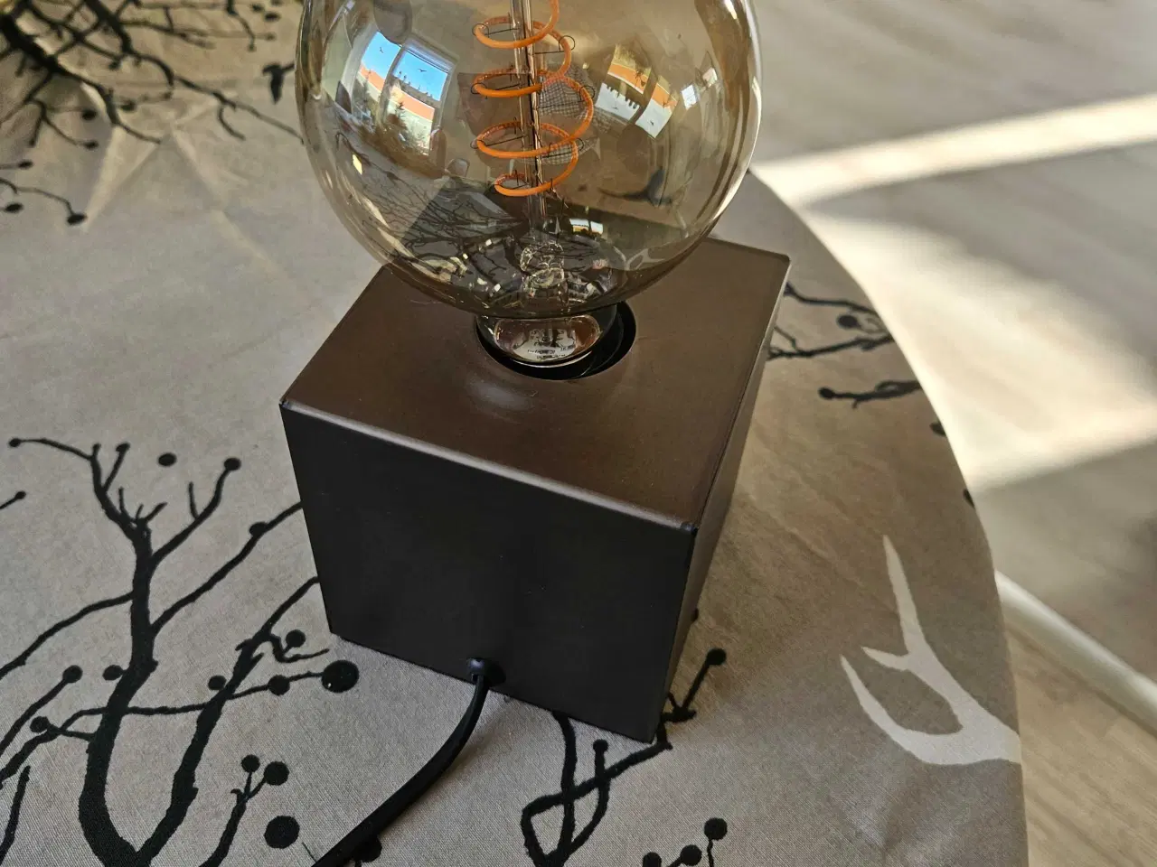 Billede 2 - Smart bordlampe.