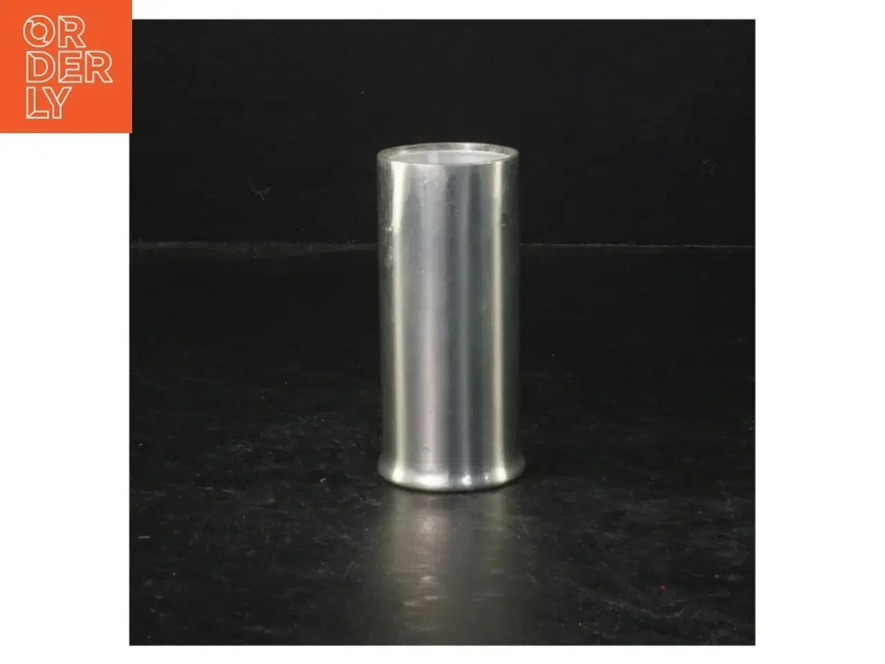 Billede 3 - Sølvfarvede stage til fyrfadslys fra Selanger Pewter (str. 10 cm. 2 styk)