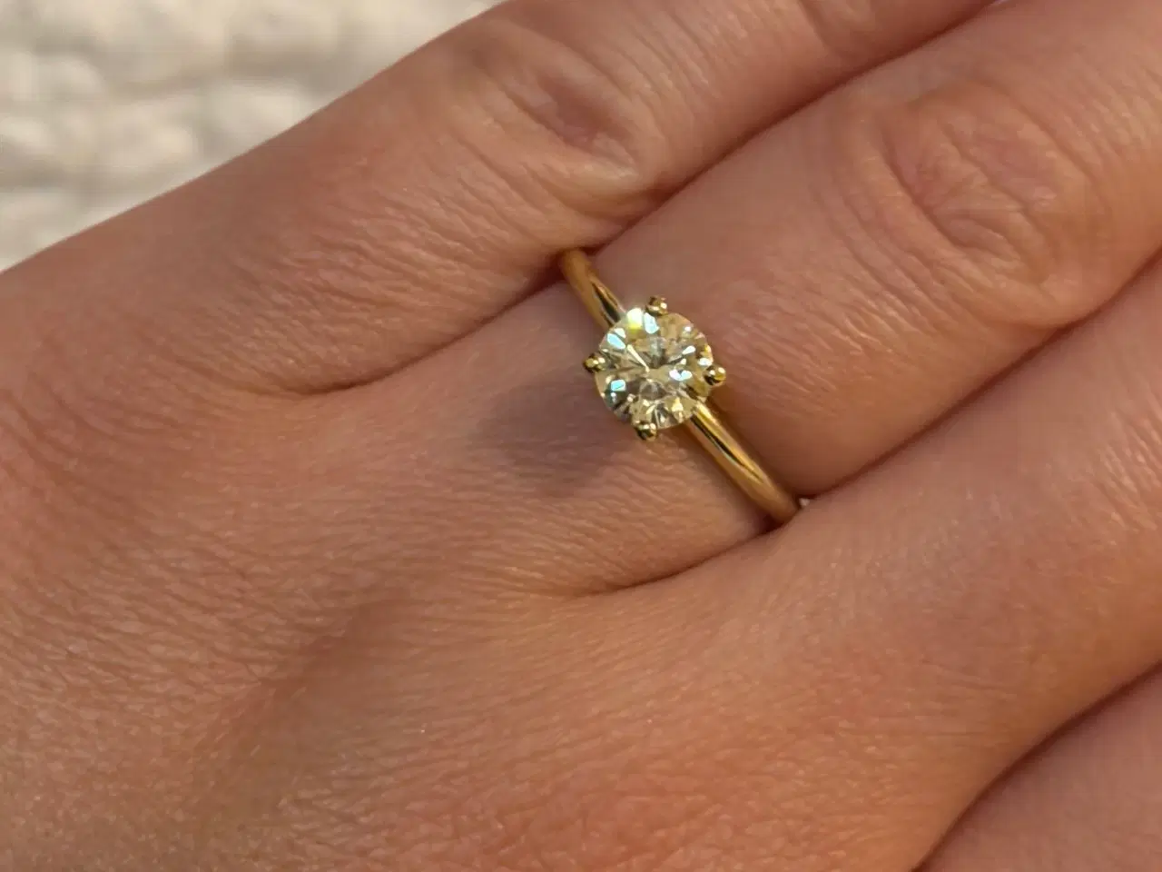 Billede 4 - Smuk 14K guldring med naturlig fancy yellow diaman