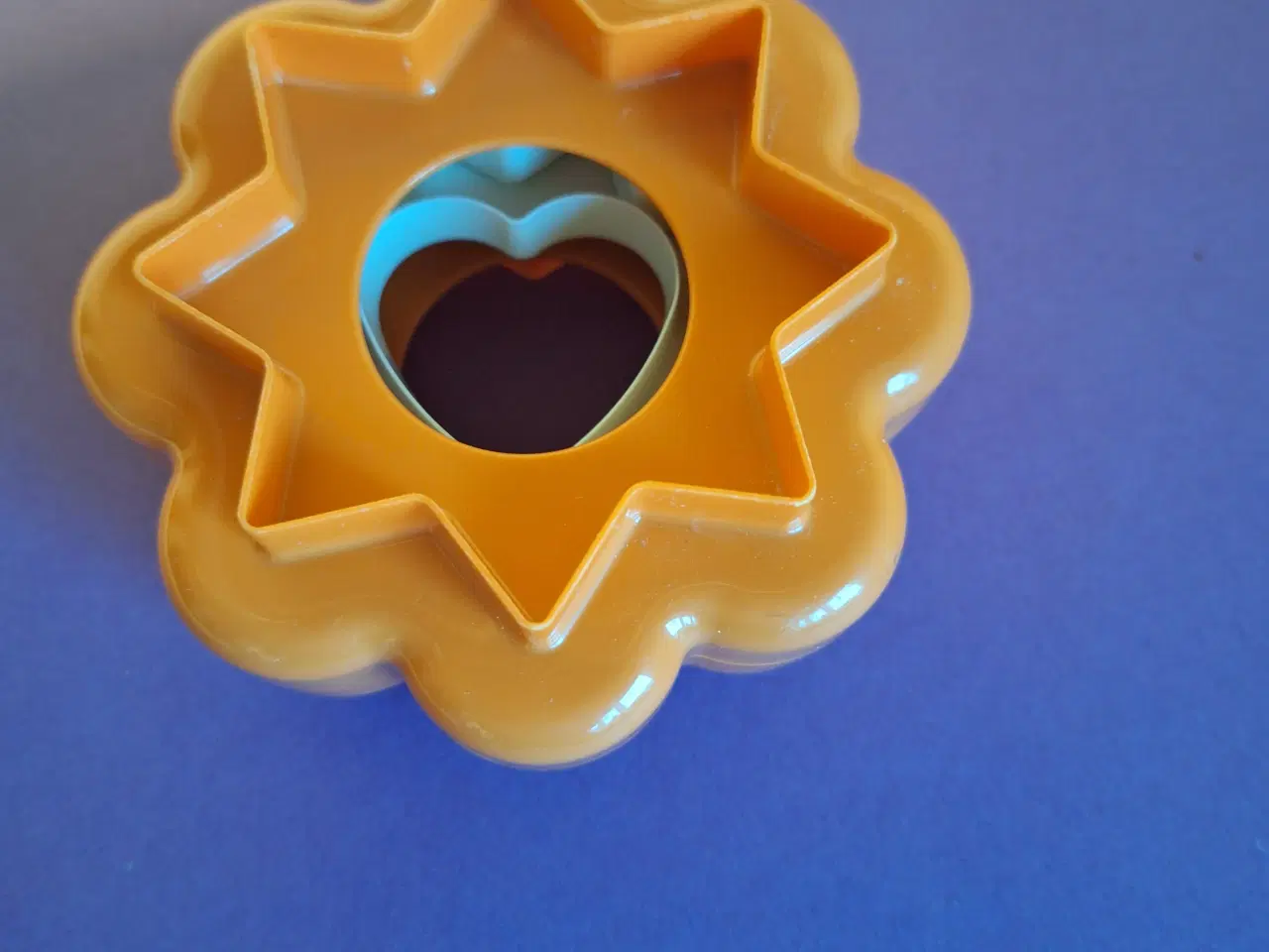 Billede 2 - udstiksforme, 8 forskellige motiver/størrelser