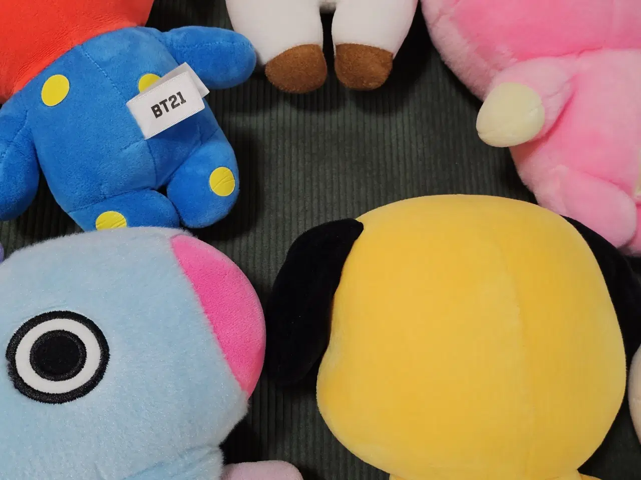 Billede 1 - BTS BT21 characters