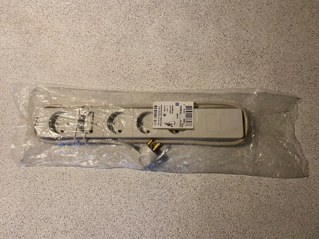 Billede 5 - Stikdåser og stikpropper LK