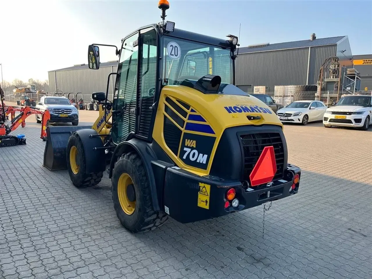 Billede 12 - Komatsu WA 70 M-8E0 med skovl og gafler