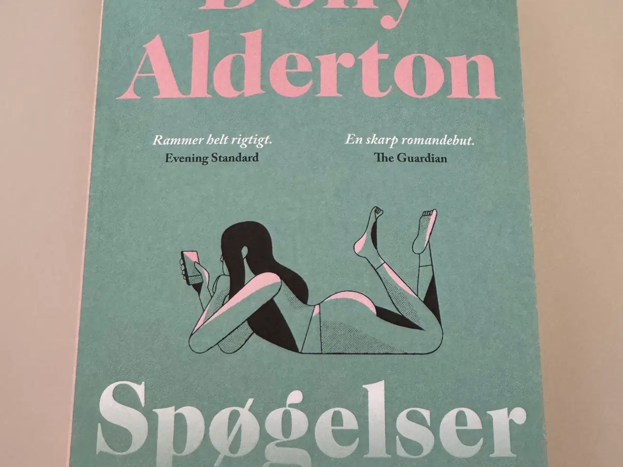 Billede 1 - Spøgelser af Dolly Alderton