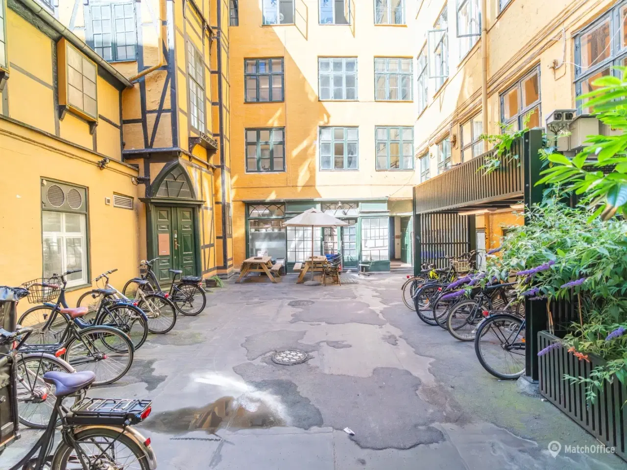 Billede 7 - SÆLGES: Eksklusiv erhvervsejerlejlighed på Kongens Nytorv med mulighed for omdannelse til bolig uden bopælspligt