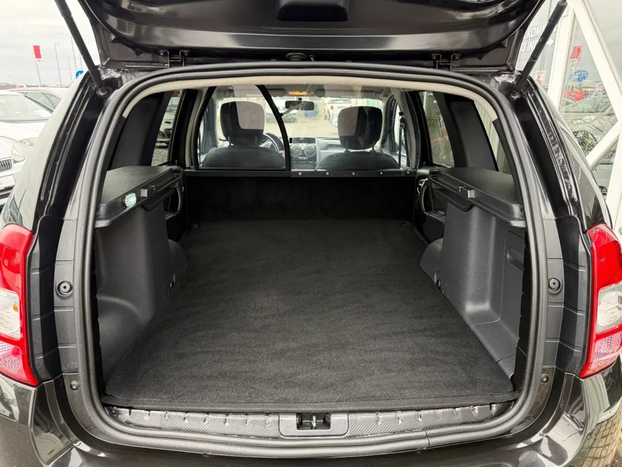 Billede 4 - Dacia Duster 1,5 dCi 109 Black Shadow 4x4 Van