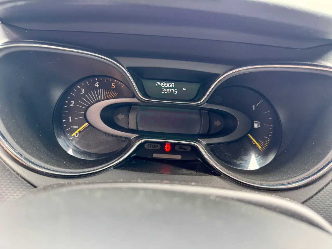 Billede 8 - Renault Captur 1.5 dci 90, årg 12/2015