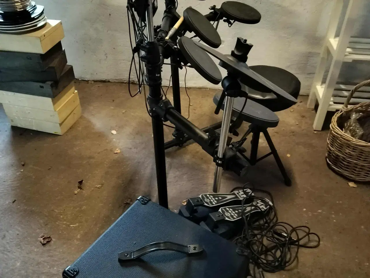 Billede 1 - Elektronisk trommesæt med stol