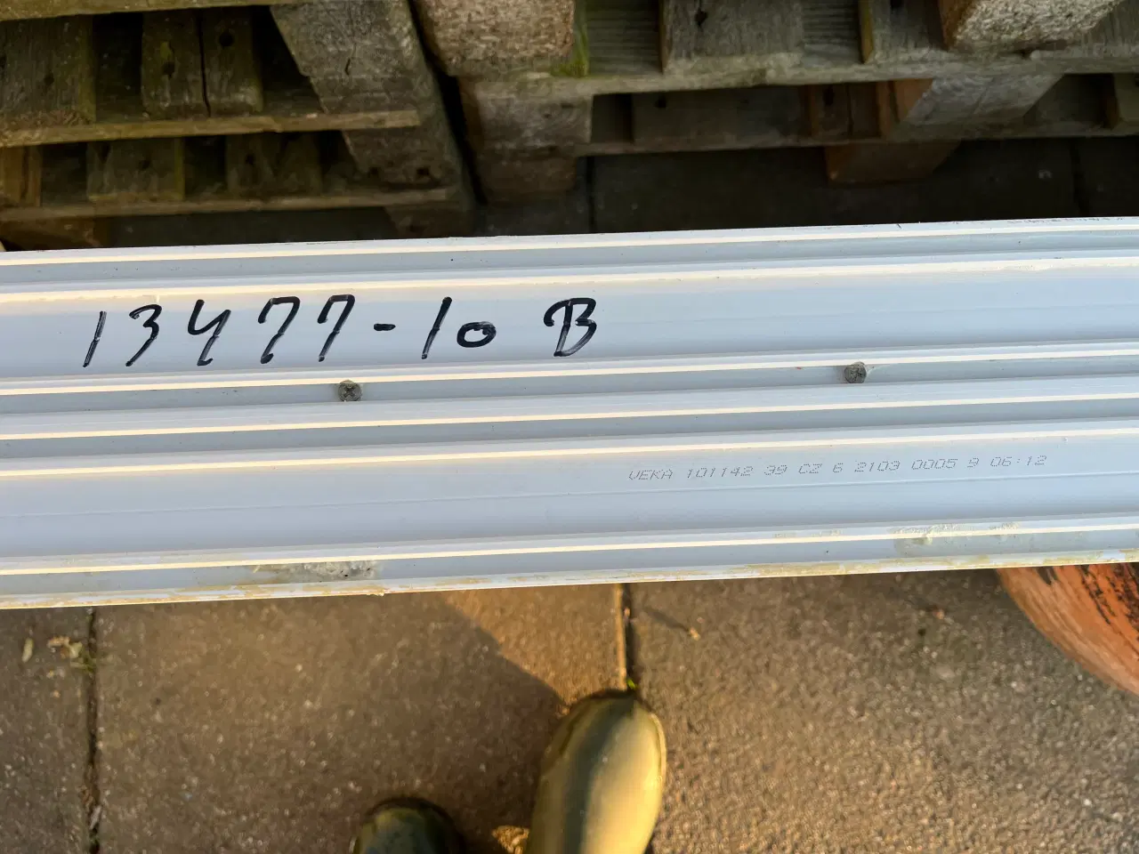 Billede 5 - Brugt plastvindue badeværelse