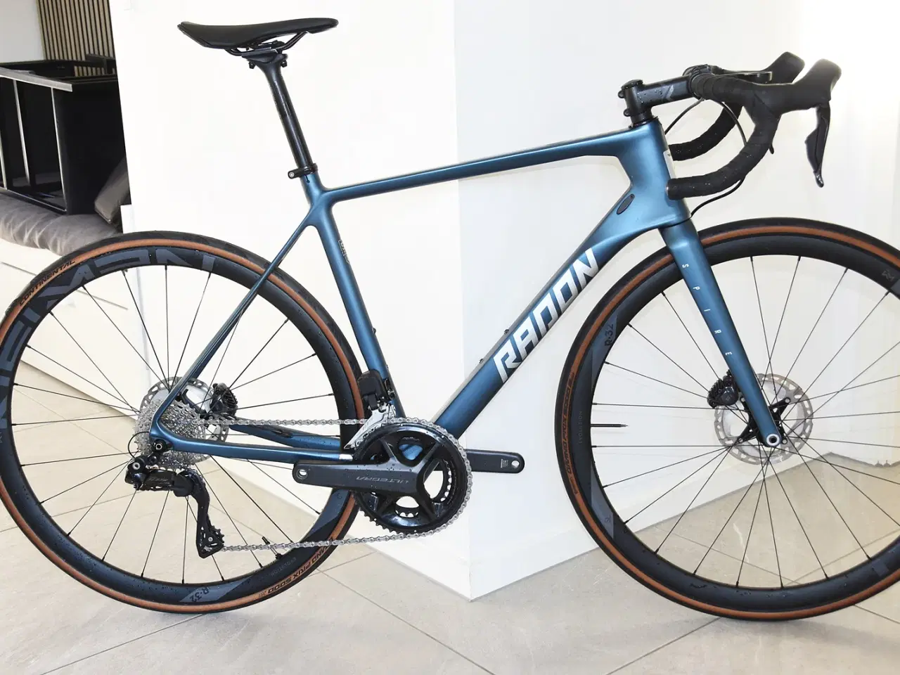 Billede 1 - carbon aero racercykel