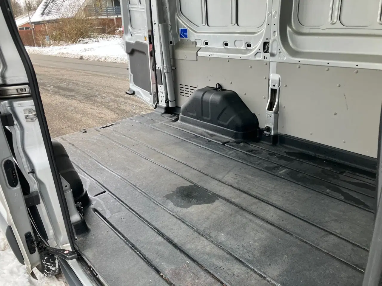 Billede 10 - Ford Transit 350 L2 Van 2,0 TDCi 130 Trend H2 FWD