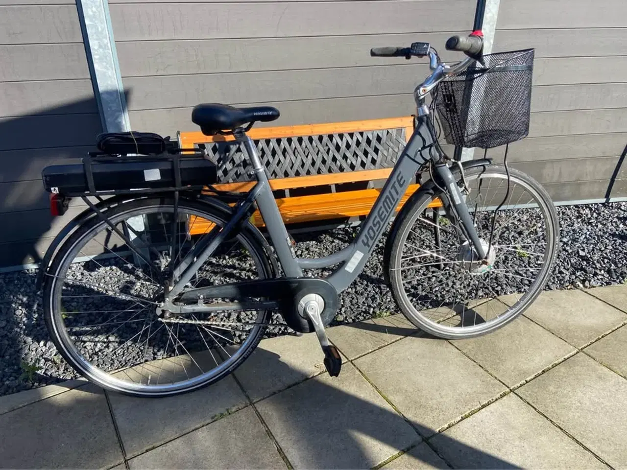 Billede 1 - Defekt! Yosemite, 28" Hjul, 50cm. stel, 8 gear