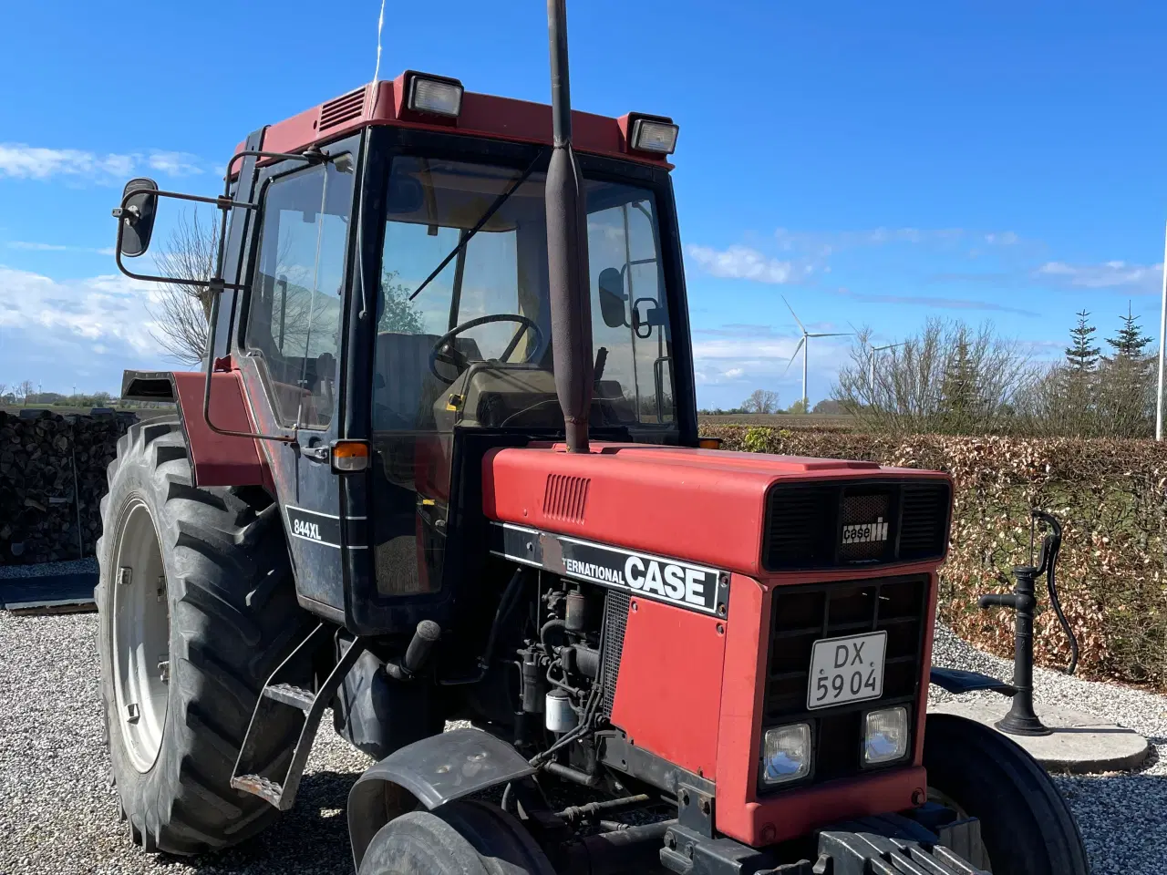 Billede 1 - CASE IH 844 XL Traktor