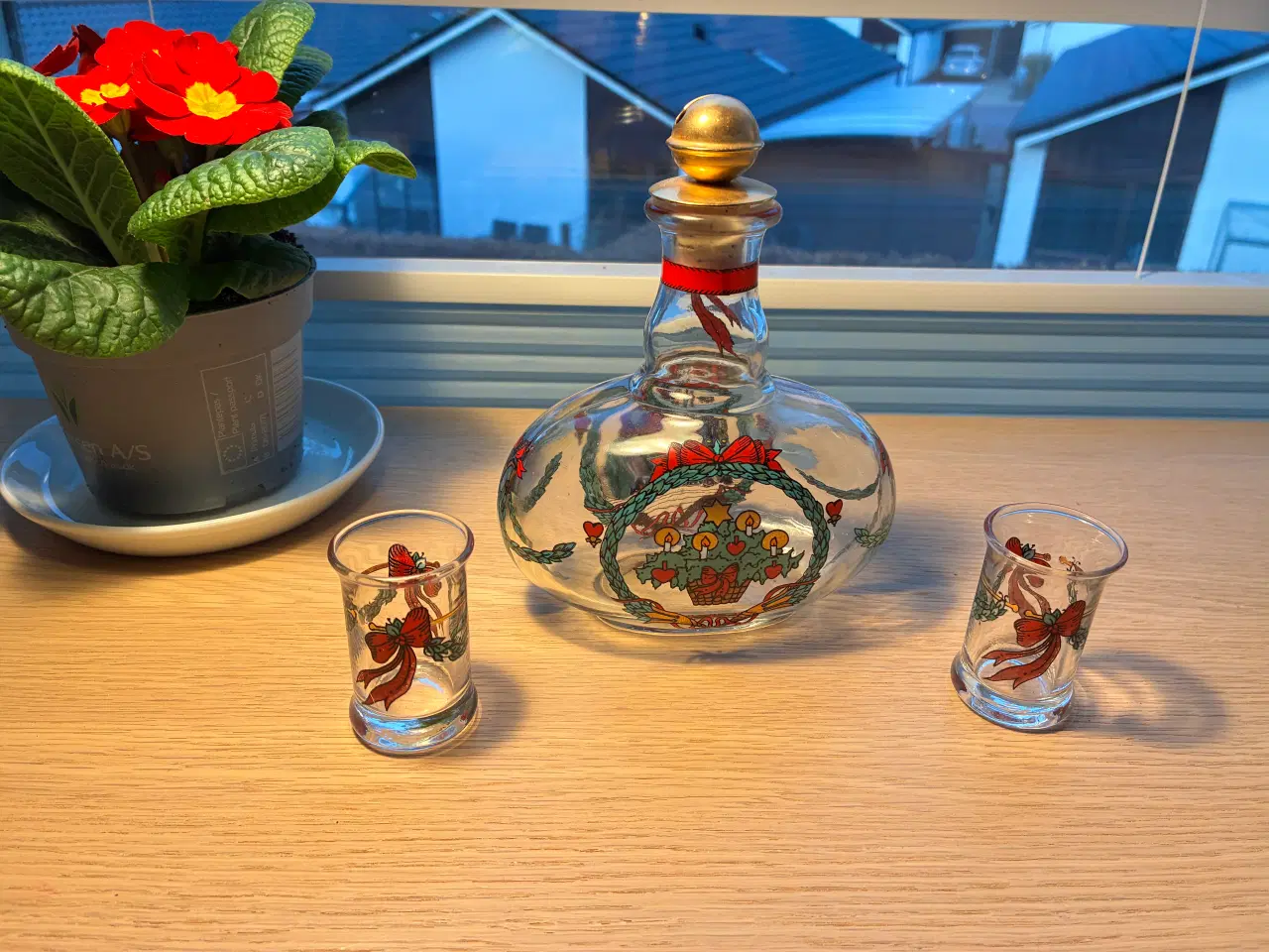 Billede 1 - Holmegaard Julekaraffel med klokke i proppen