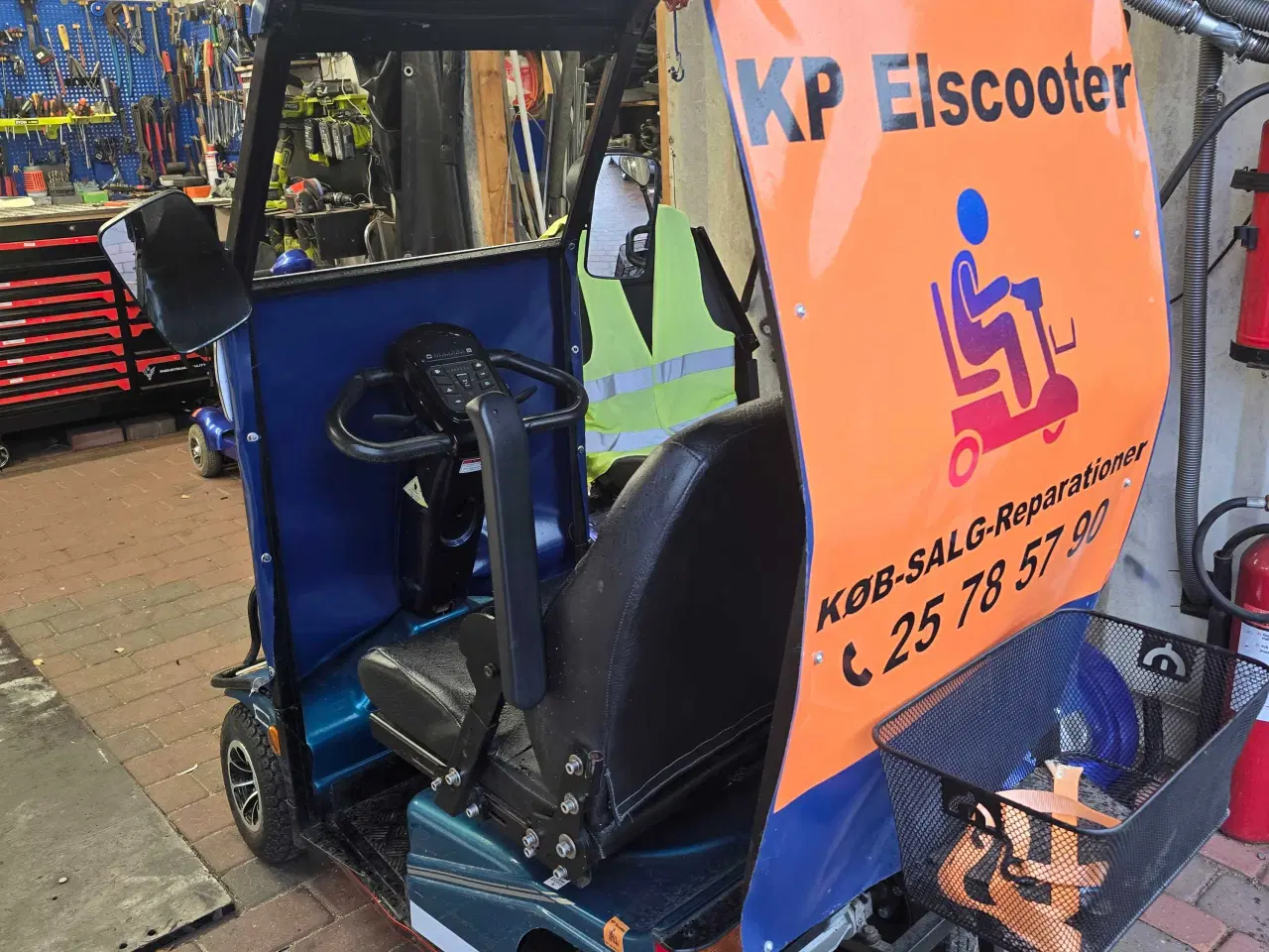 Billede 1 - Elscooter med tag