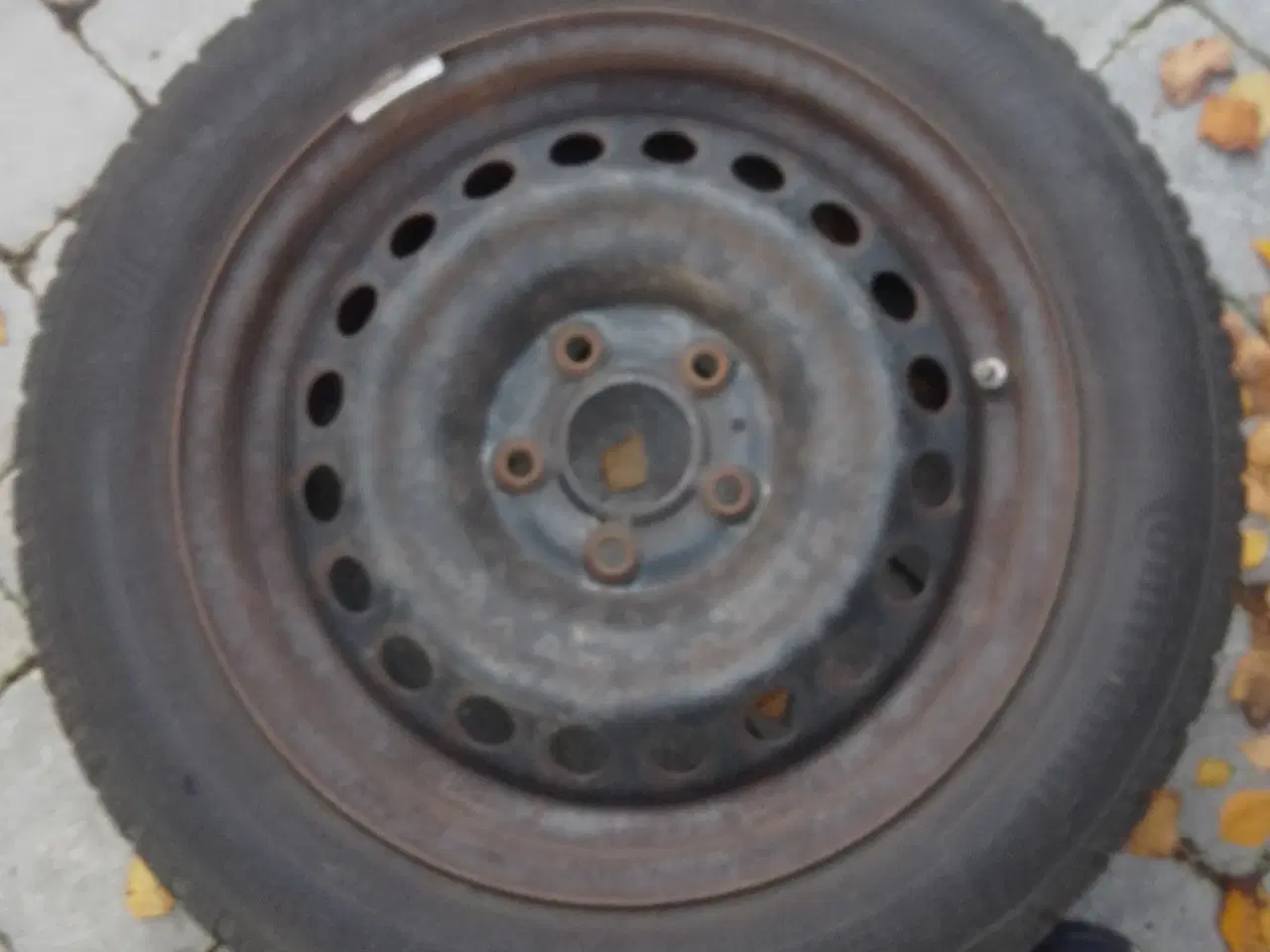 Billede 3 - Stålfælge med vinterdæk