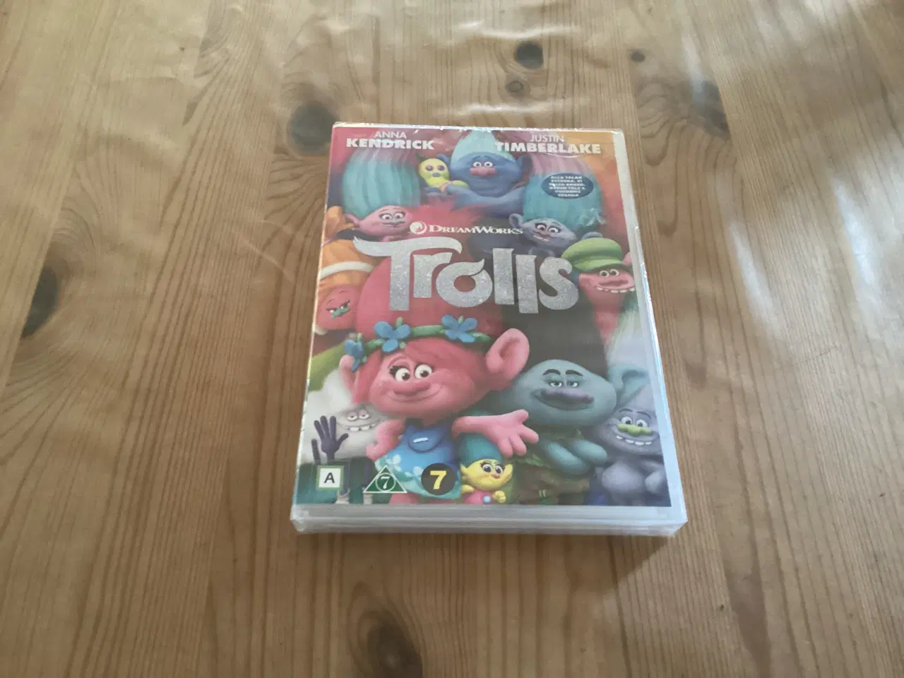 Billede 2 - Trolls Figurer, Dvd, Bog, Taske