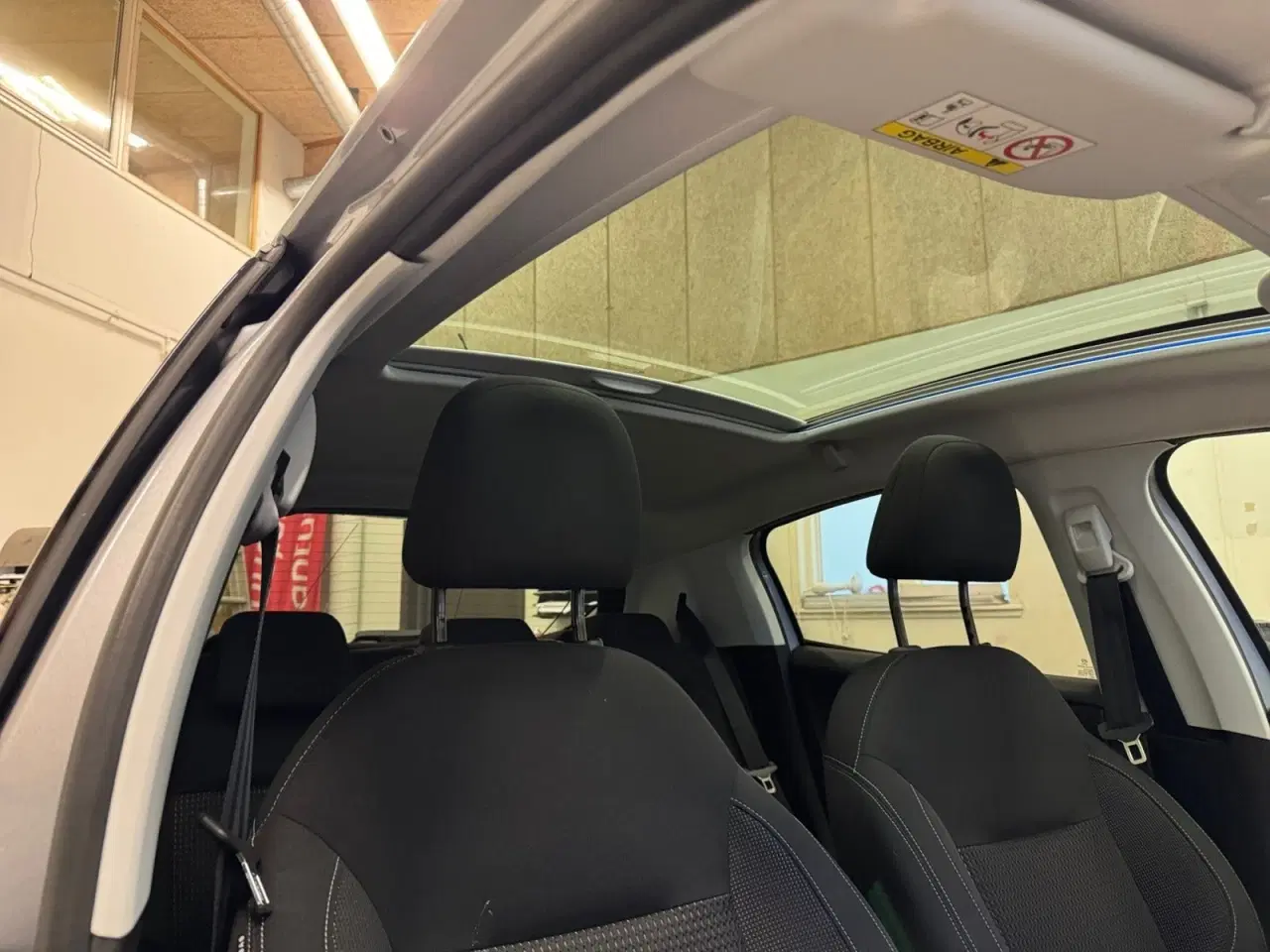 Billede 18 - Peugeot 208 1,2 PureTech 82 Allure Sky