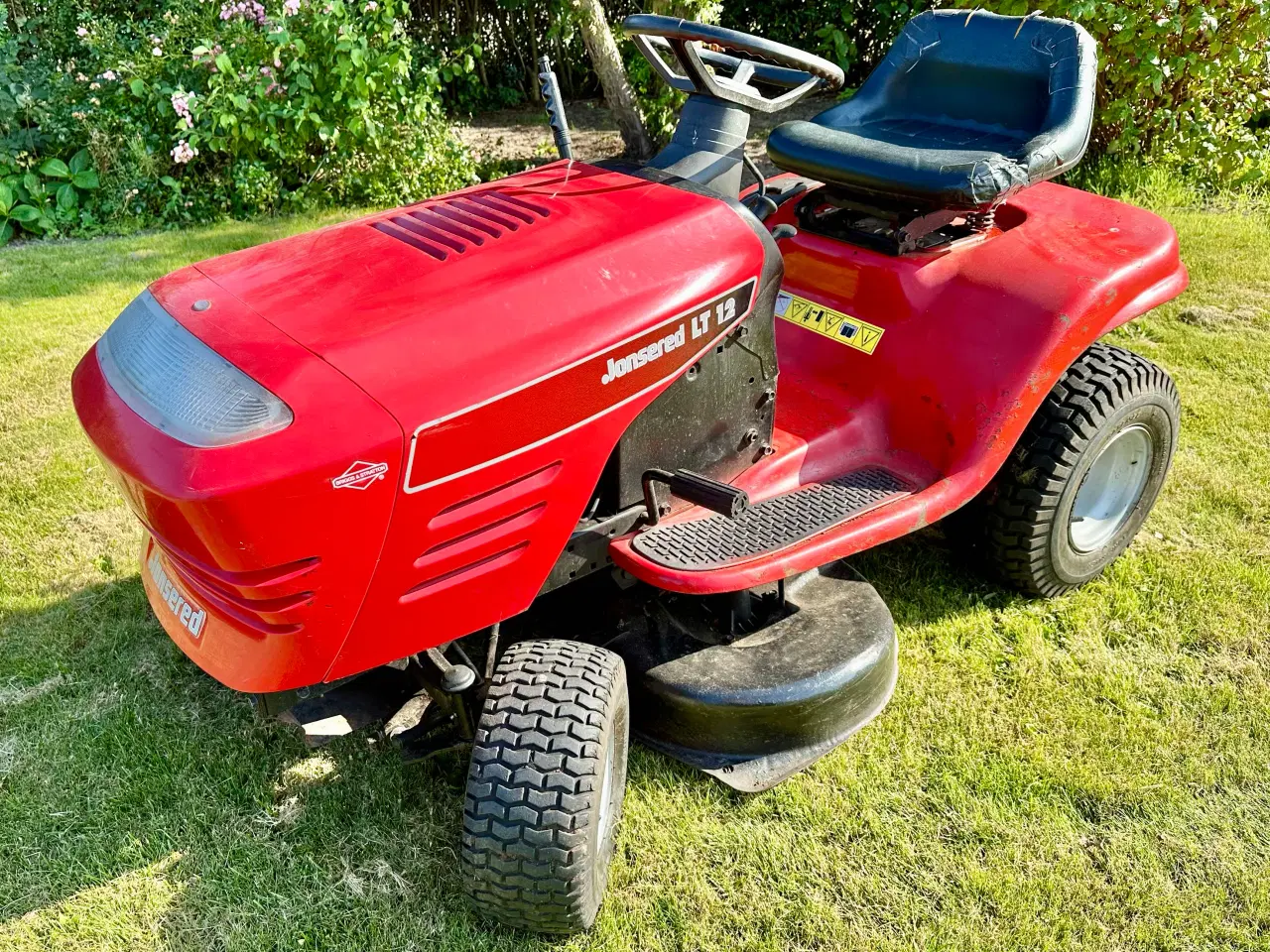 Billede 1 - Jonsered LT12 havetraktor