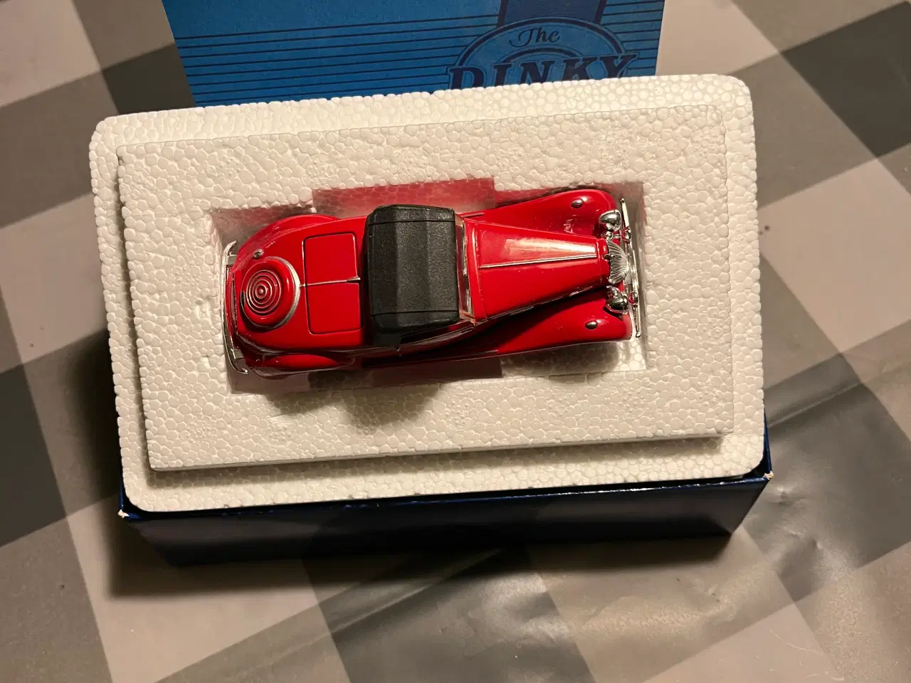 Billede 2 - Dinky bil