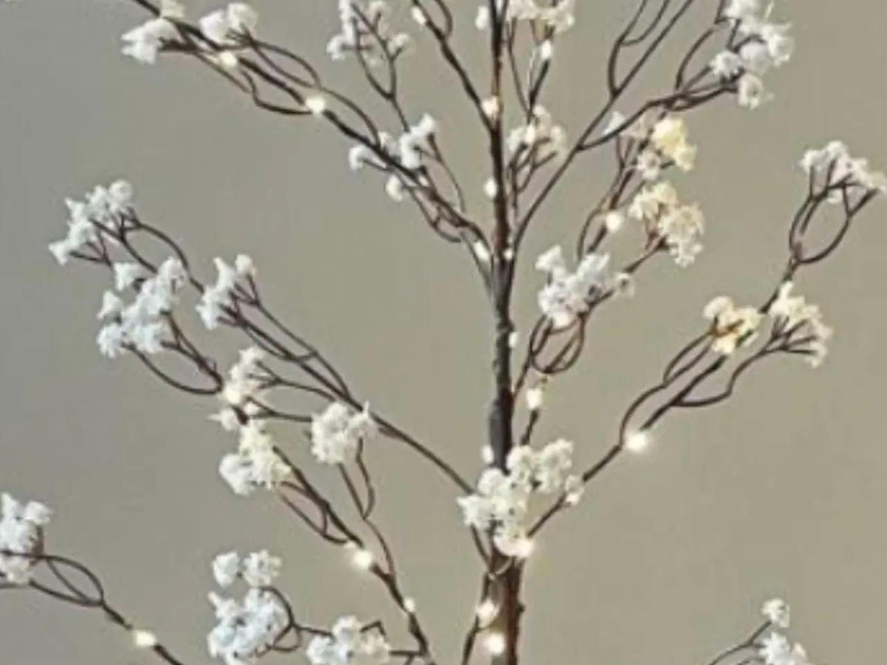 Billede 3 - Smuk deko gren med 45 LED - Sirius