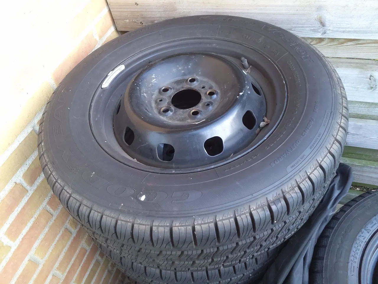 Billede 3 - Vinterdæk på til Fiat Ducato autocamper / varebil 