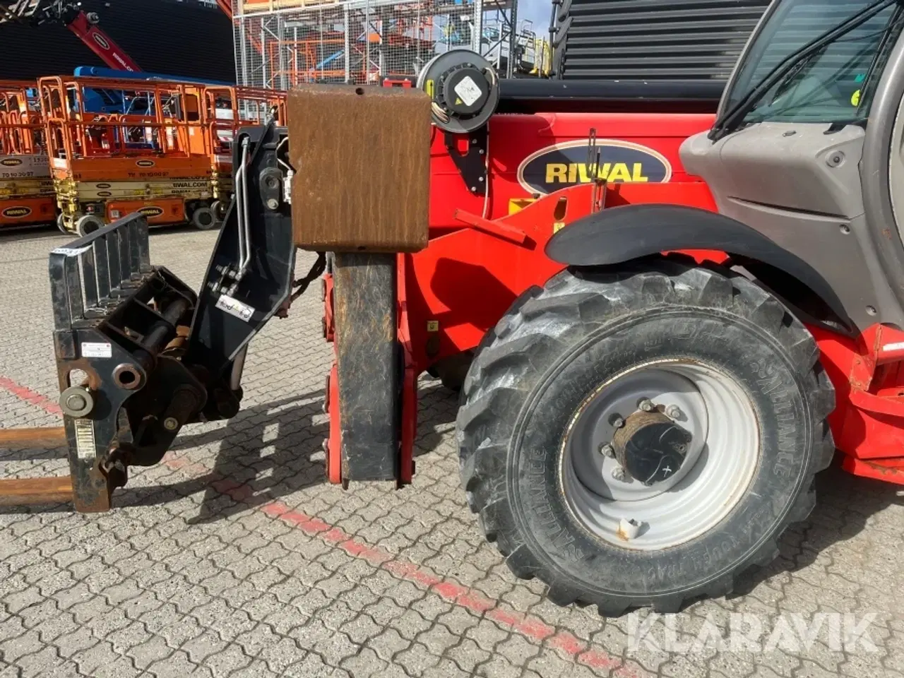 Billede 8 - Teleskoplæsser Manitou MT1440A med kurv/drejeled/gafler