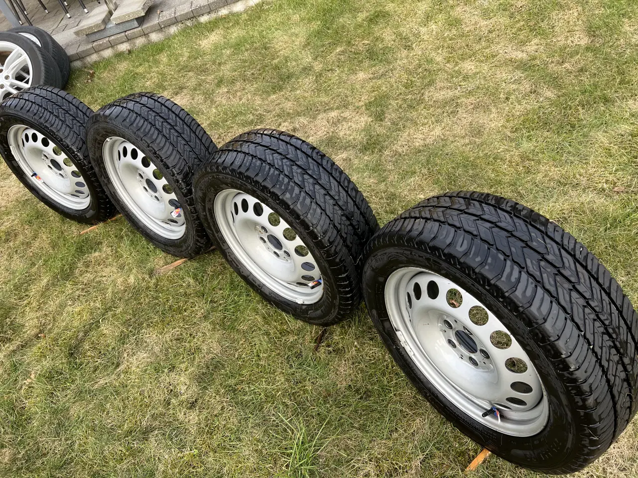 Billede 5 - MERCEDES 17 5x112 med DUNLOP Sommerdæk