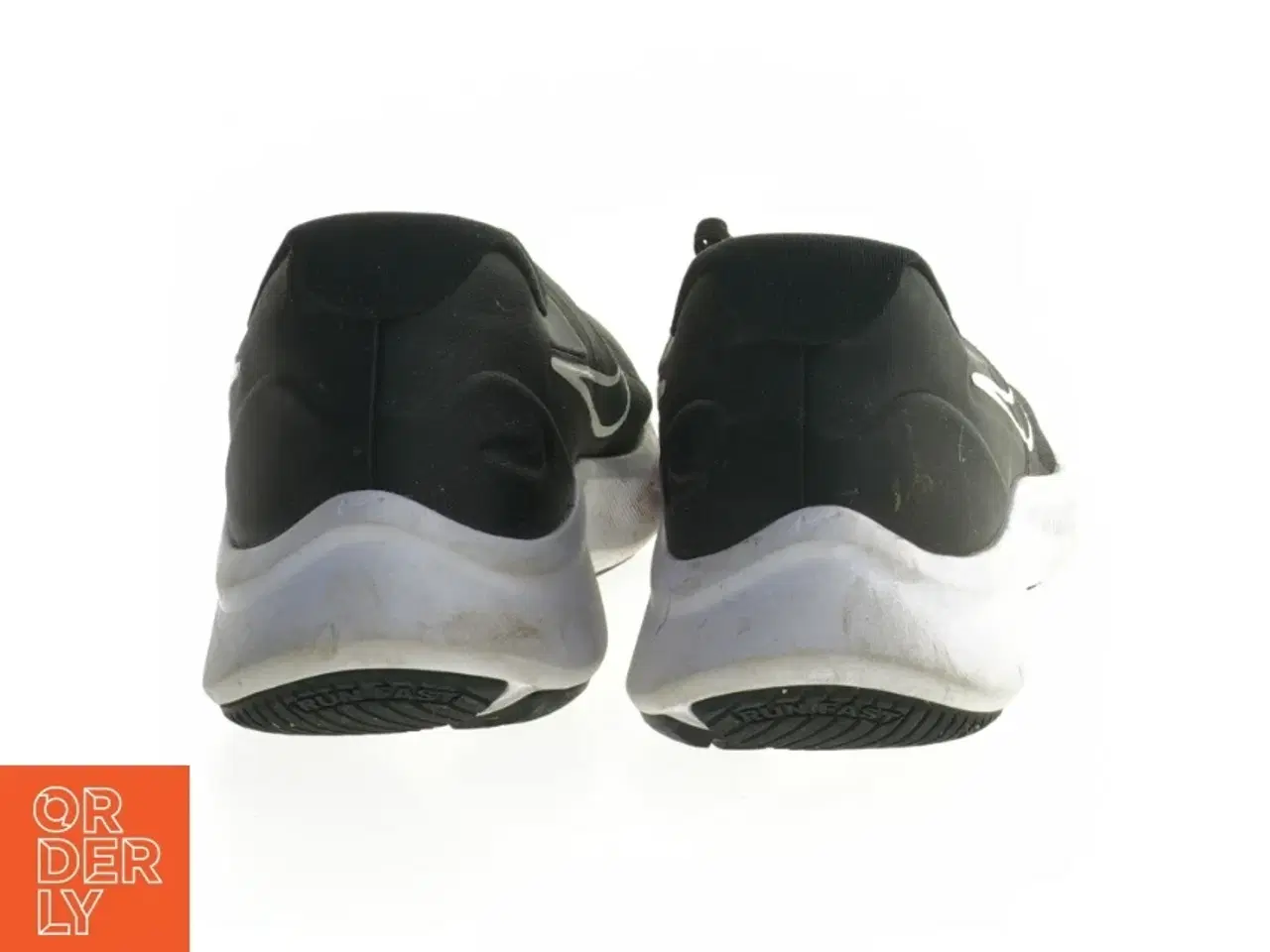 Billede 2 - Nike løbesko fra Nike (str. 36,5 )