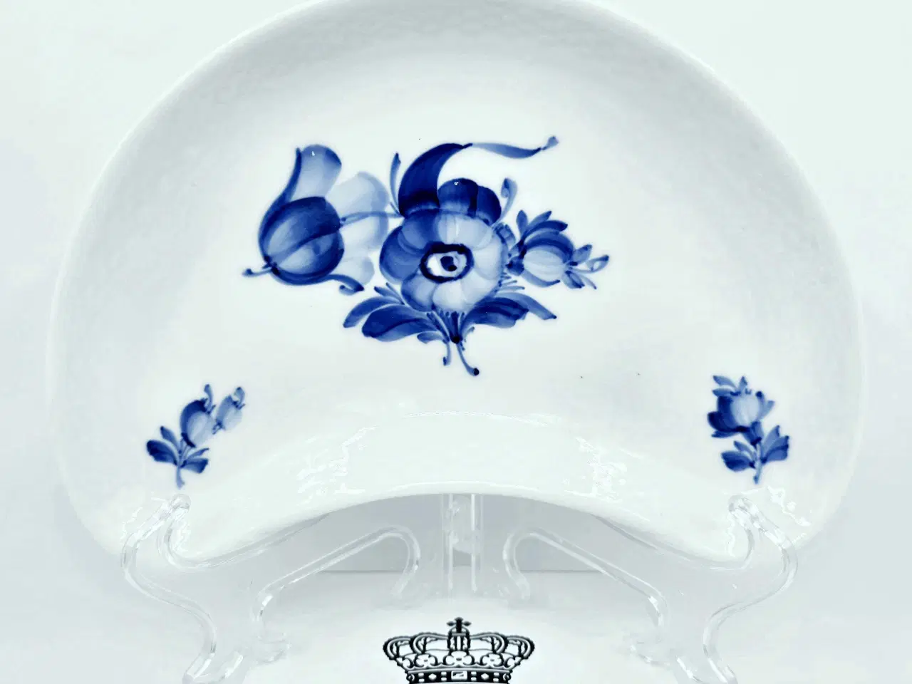 Billede 8 - Royal Copenhagen Blå Blomst Flettet Halvmåne Asiet