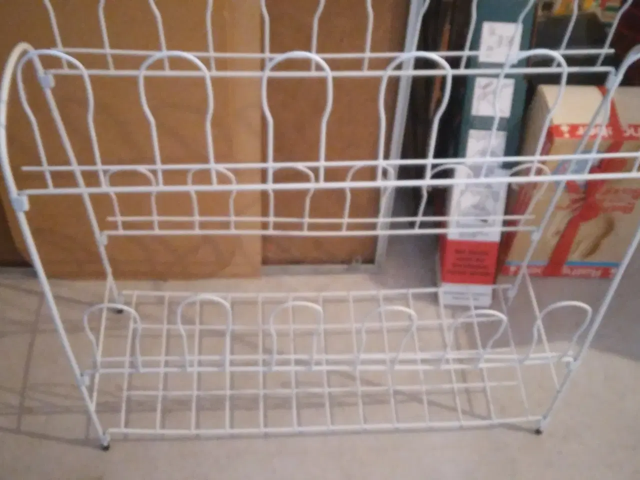 Billede 2 - Skostativ til 12 par sko + hylde