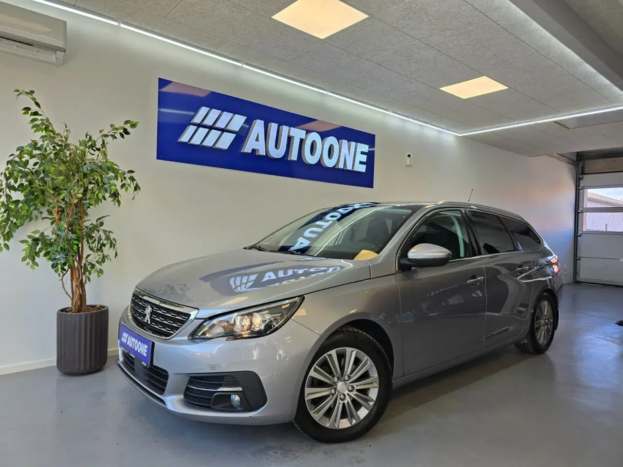 Billede 1 - Peugeot 308 1,5 BlueHDi 130 Prestige SW