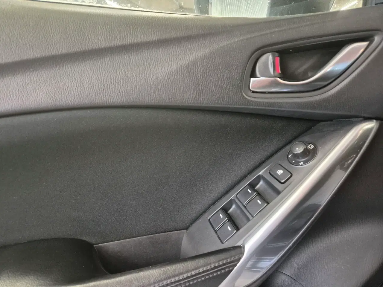 Billede 16 - Mazda 6 2,2 Skyactiv-D Vision 150HK Stc 6g