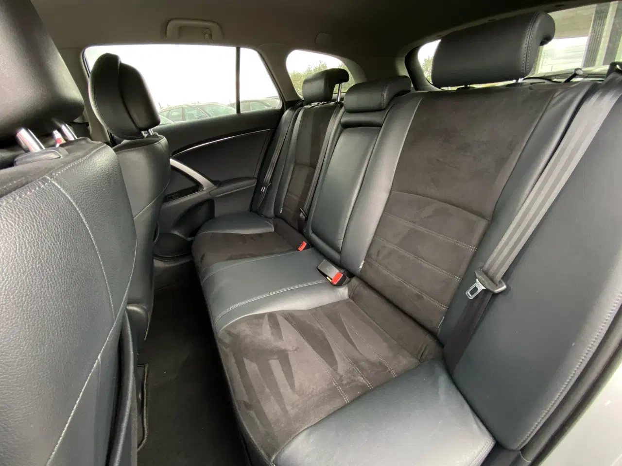 Billede 11 - Toyota Avensis 2,0 D-4D DPF T2 Premium 124HK Stc 6g