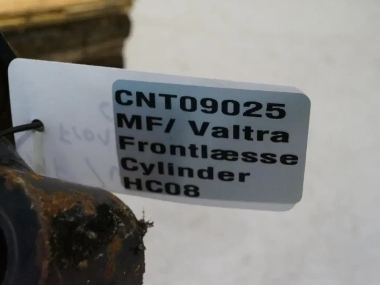 Billede 8 - Massey Ferguson/Valtra Frontlæsser Cylinder