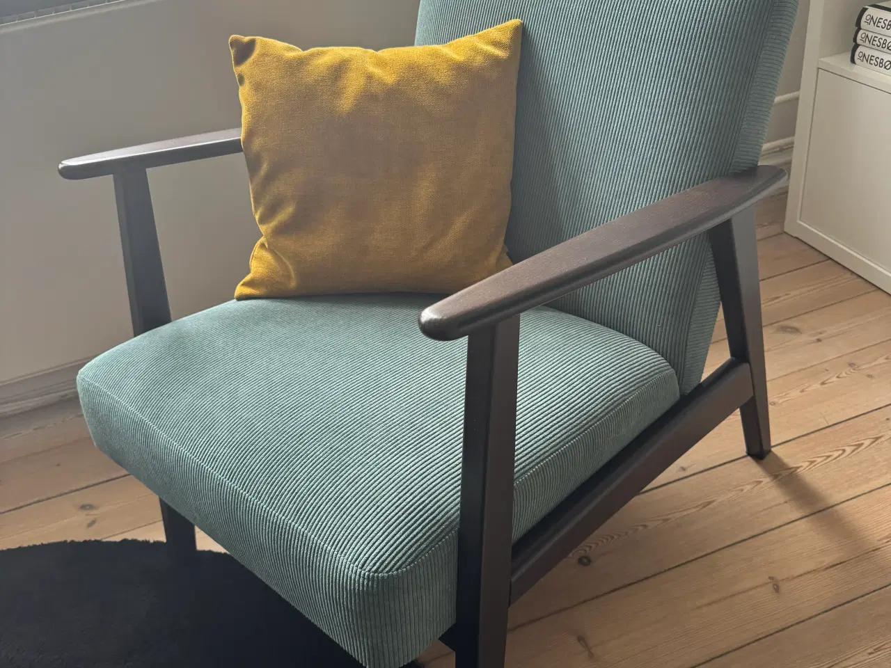 Billede 1 - Lænestol, turkisgrå 