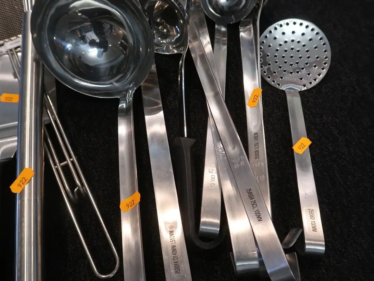 Billede 7 - Opøserskeer, piskeris og pomfritspartler